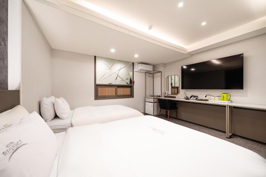 סאונגנאם Regency Hotel מראה חיצוני תמונה