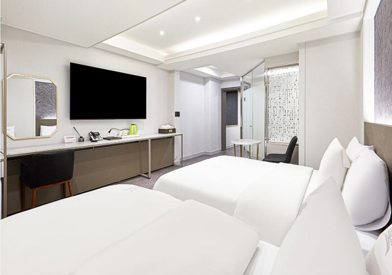 סאונגנאם Regency Hotel מראה חיצוני תמונה