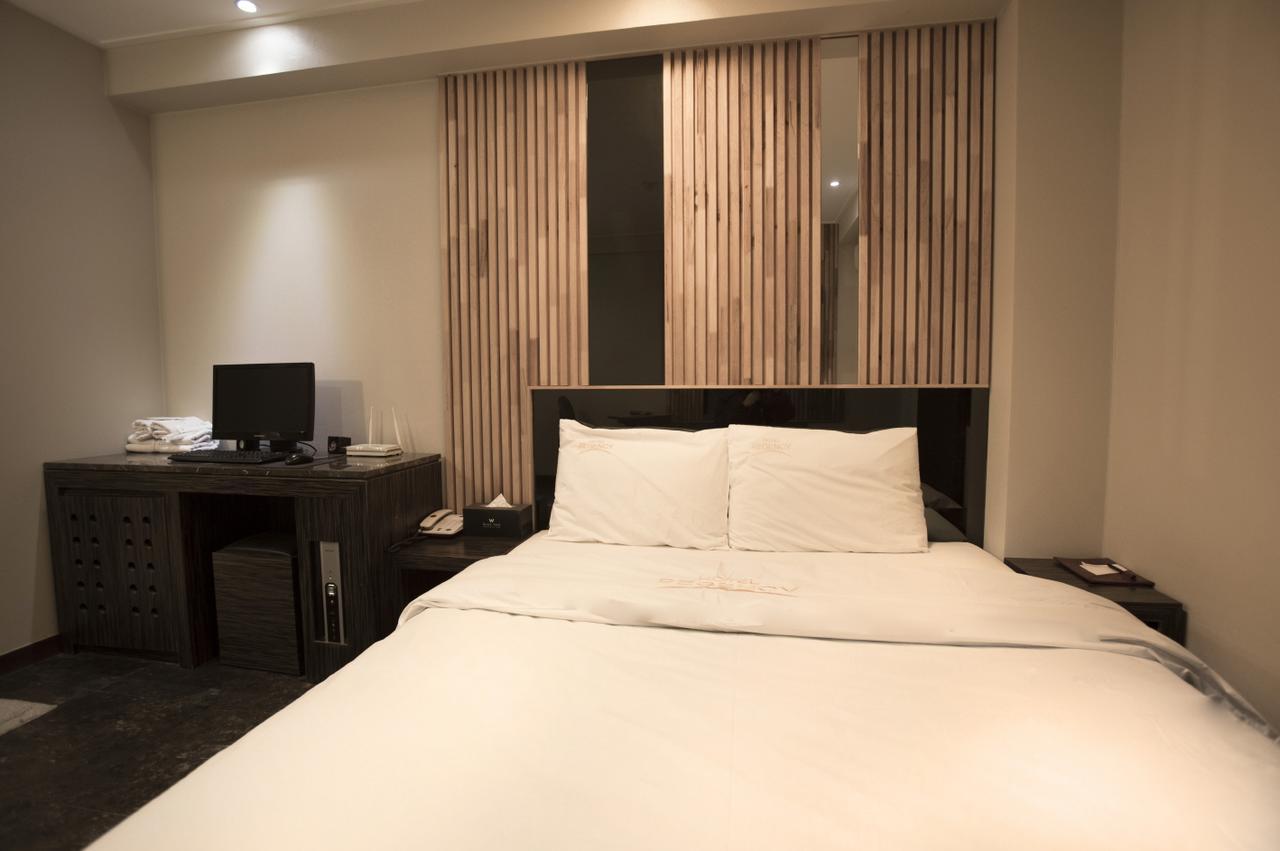 סאונגנאם Regency Hotel מראה חיצוני תמונה