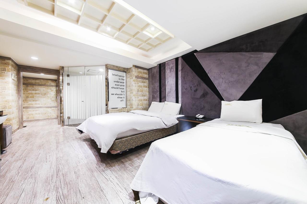 סאונגנאם Regency Hotel מראה חיצוני תמונה